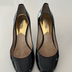 Michael kors patent leather heels